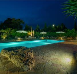 5 Bedroom Istrian Villa Estate with Large Pool and Gardens near Barban, Sleeps 12